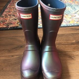 Iridescent Hunter rain boots size 6